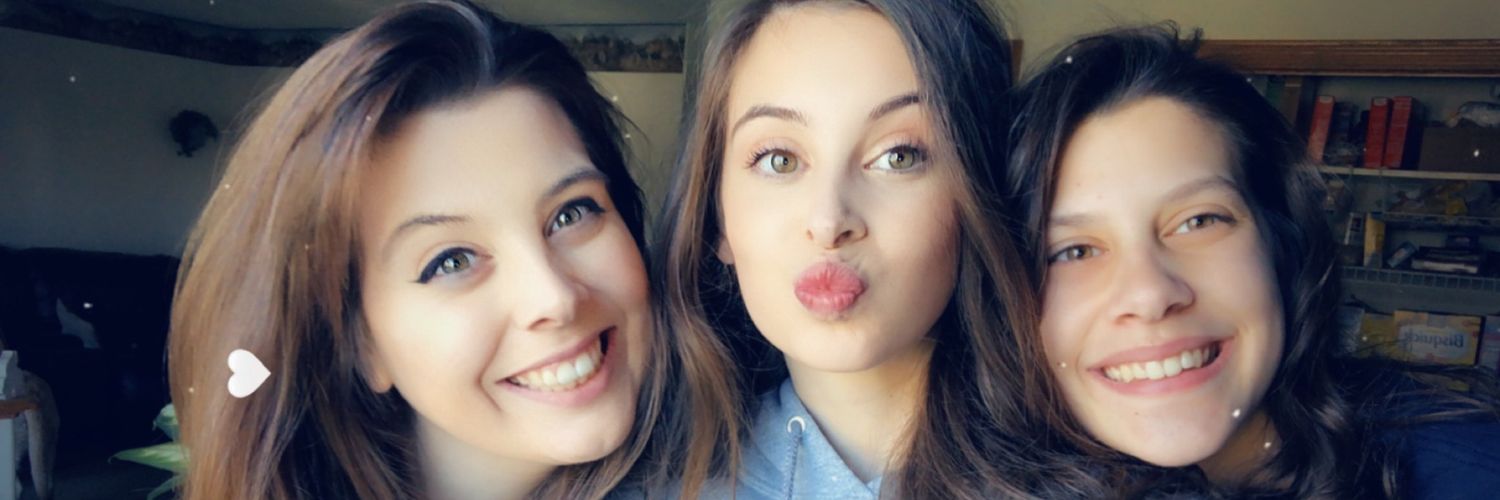 Holly Reppart banner