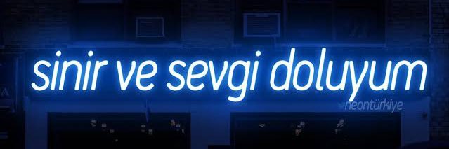 SariiEdda's profile banner image