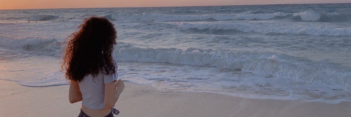 thecurlzmess's profile banner image