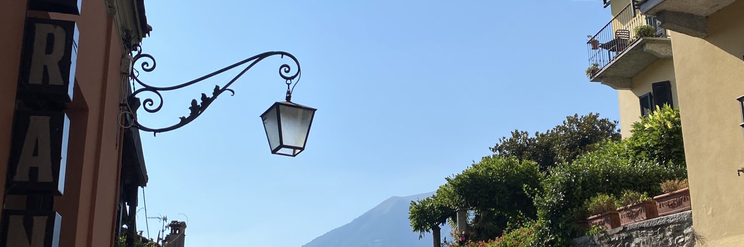 Issypeacock1's profile banner image