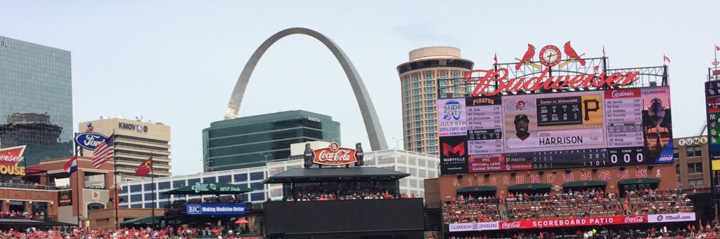 askuvich's profile banner image