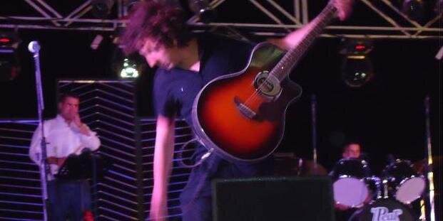 Antonio Araque banner