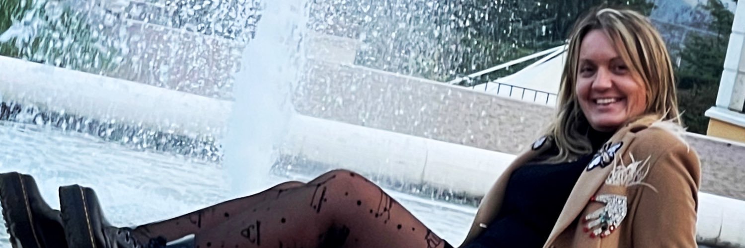 Sonia49043100's profile banner image