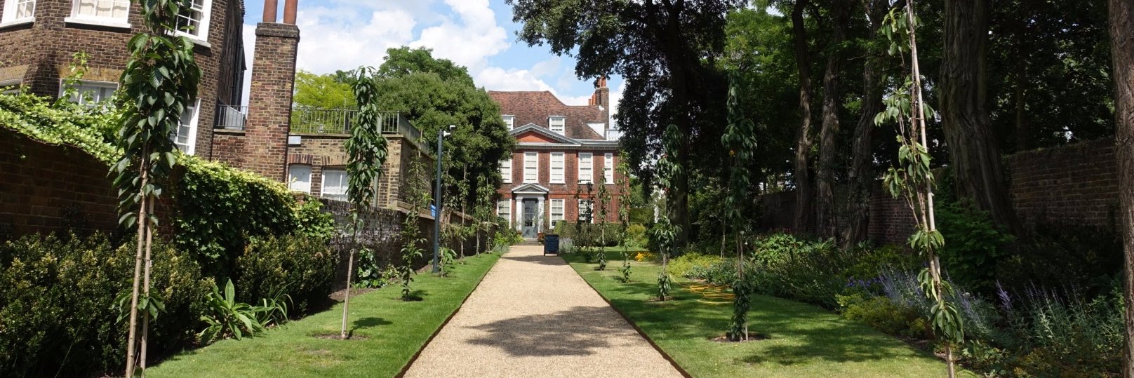 HAMPSTEAD LIFE banner