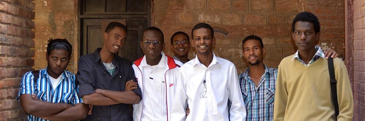 algungo's profile banner image