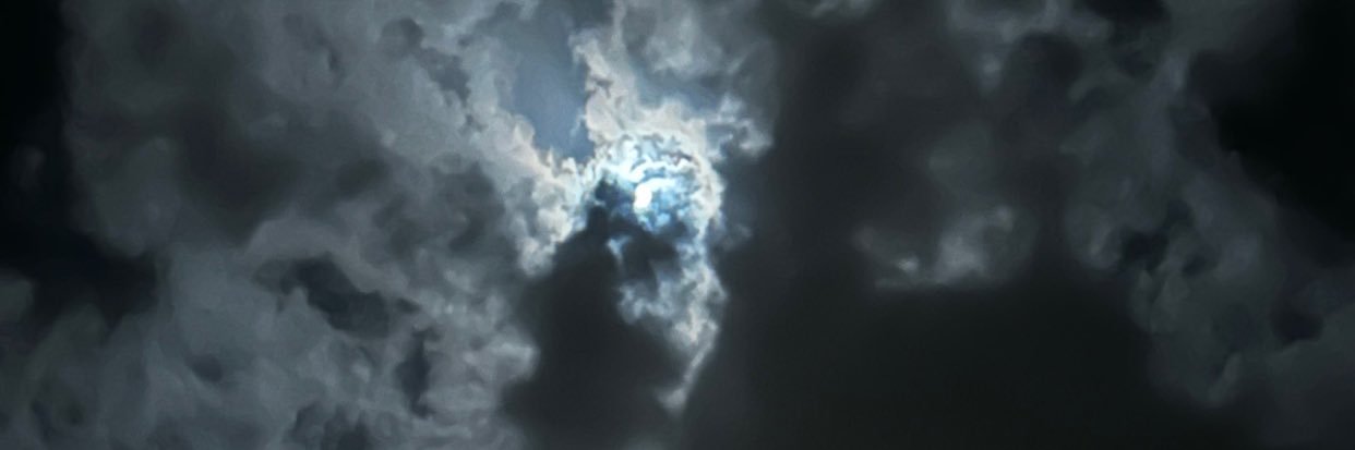 re3347's profile banner image