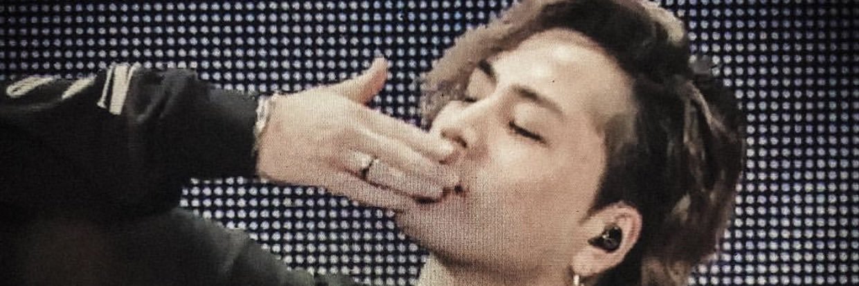 03_jsb3_'s profile banner image