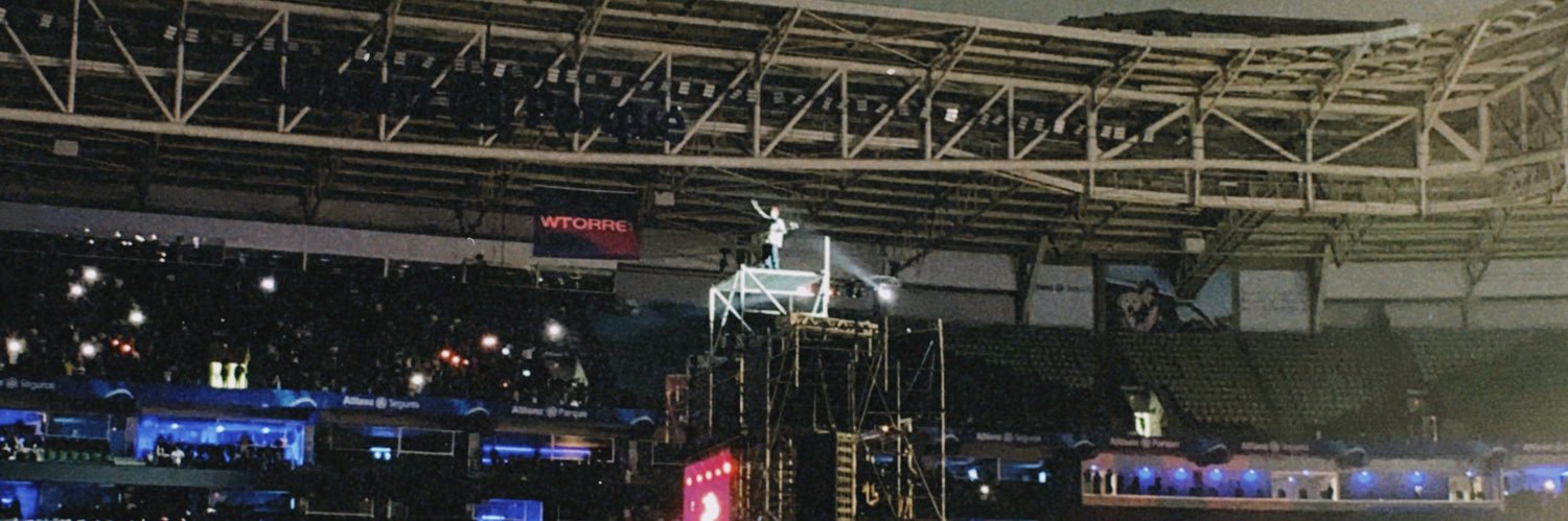 juisweird's profile banner image