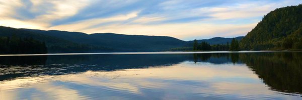 yinashan Profile Banner