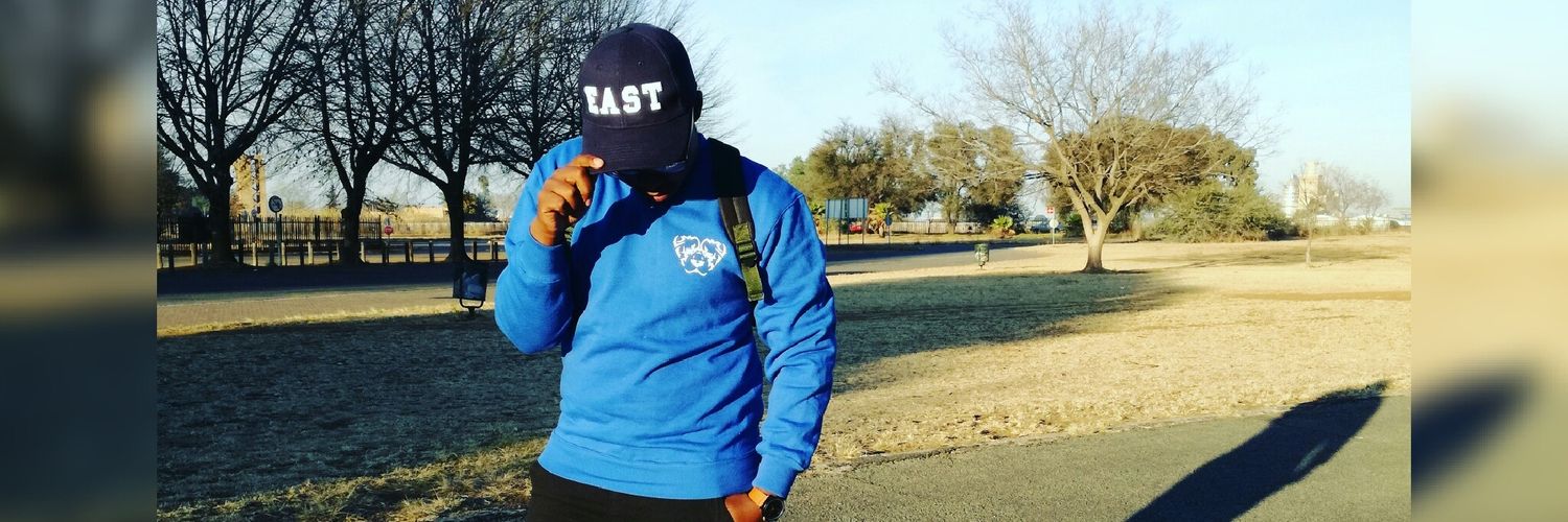 UncleLo_'s profile banner image