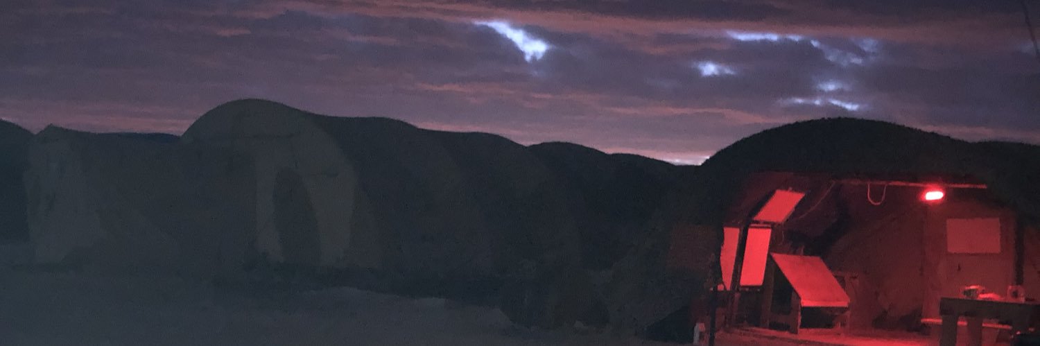 Isis Le'Queen banner