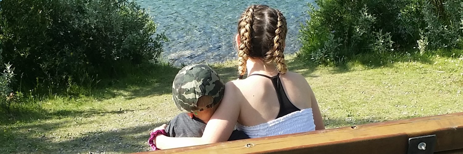 Melanie__99's profile banner image