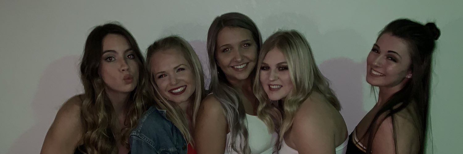 ivyfezz's profile banner image