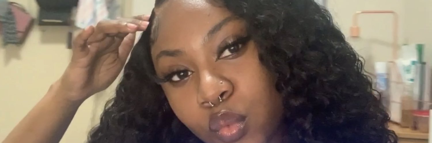 hunt_shakia's profile banner image