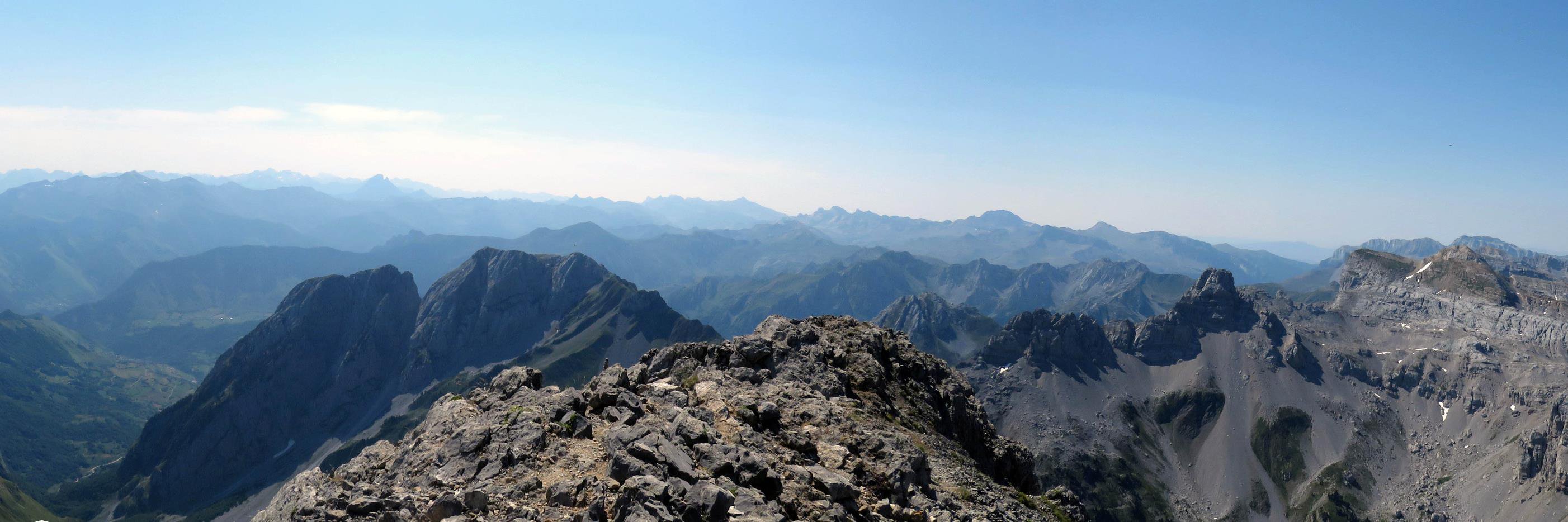 TarbePyrenees's profile banner image