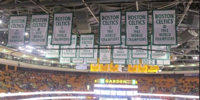 Kyle Gibson banner