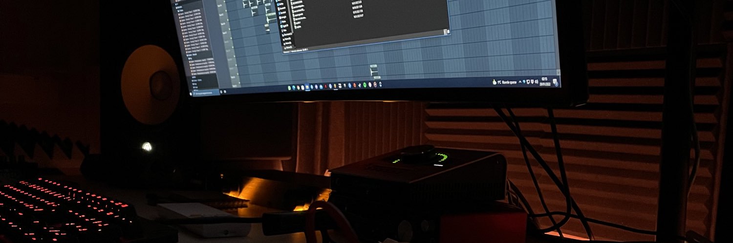 cookinalonee's profile banner image