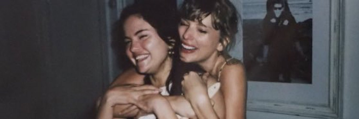 MyWorldWithTini's profile banner image