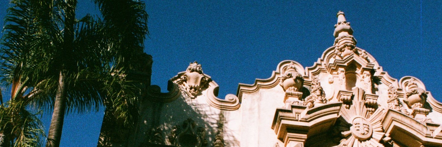 gina! banner