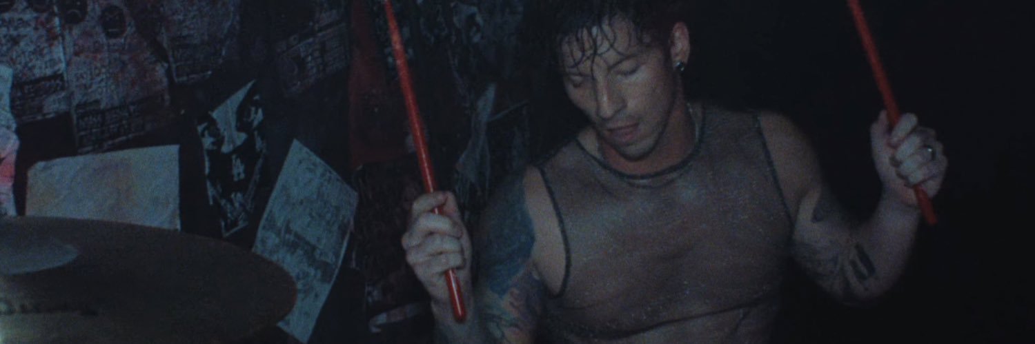 fernoseque's profile banner image