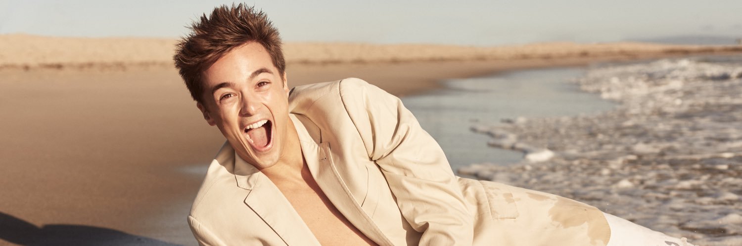 leocecchi98's profile banner image