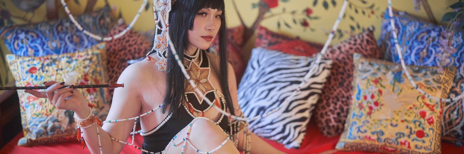 celcosplay's profile banner image