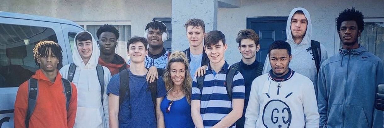 julianrolfee's profile banner image