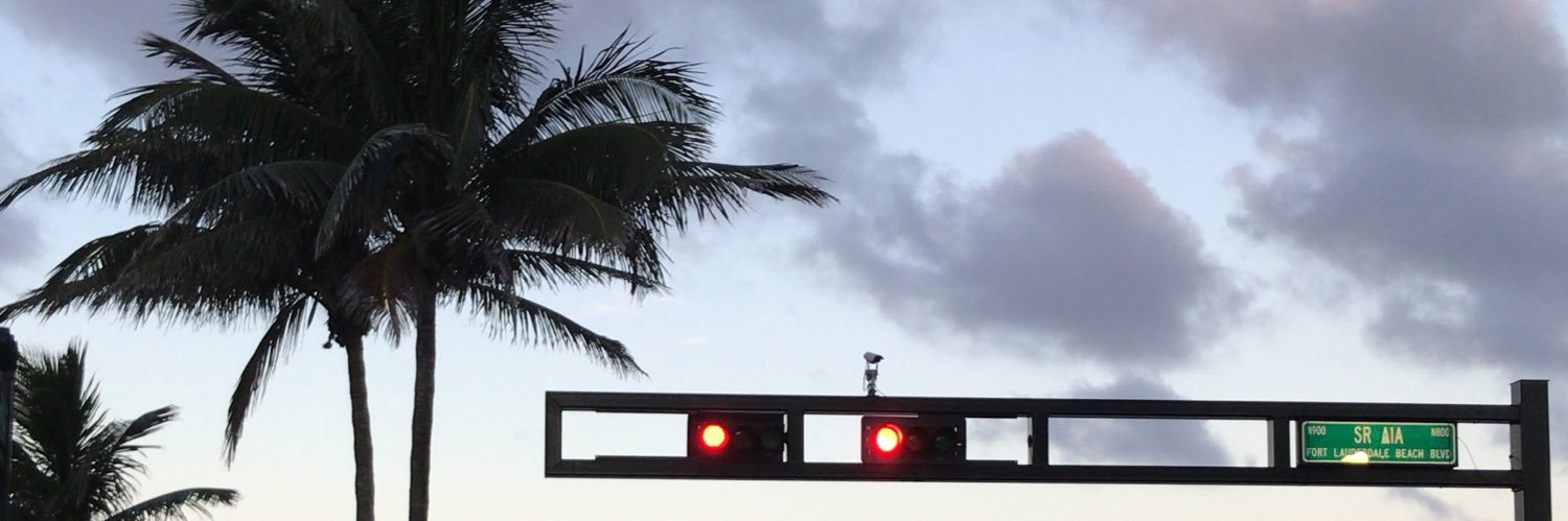 Supreme___x's profile banner image