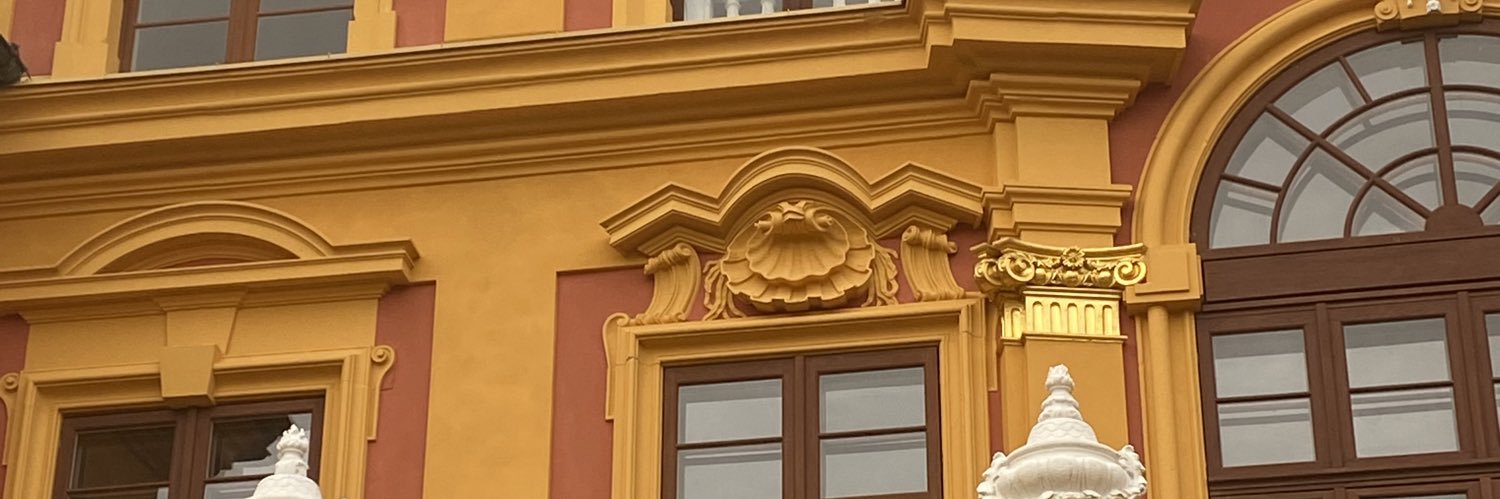 clarapaupert's profile banner image