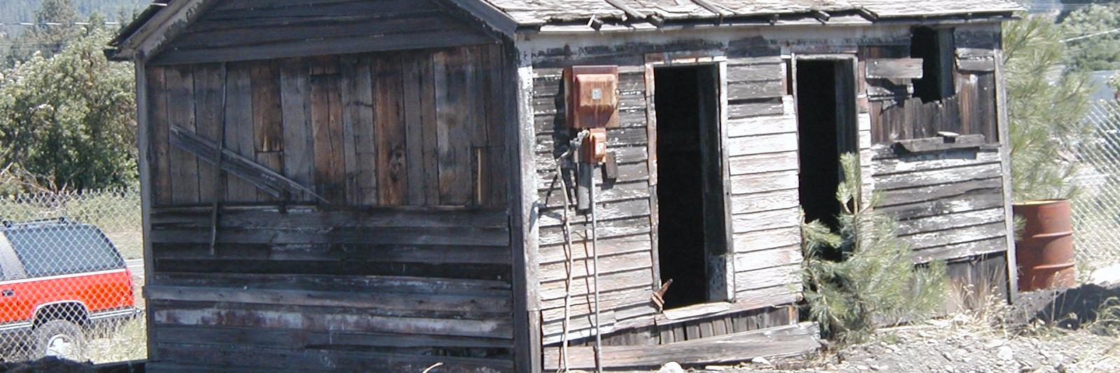 shit_houses's profile banner image