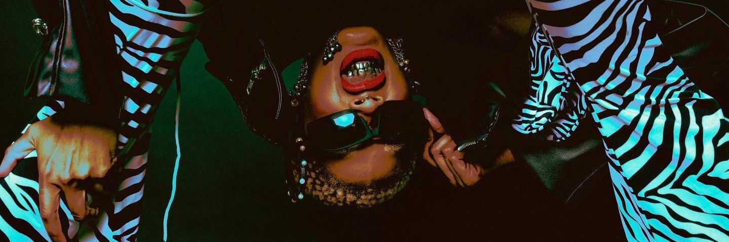 ProfashionalTay's profile banner image