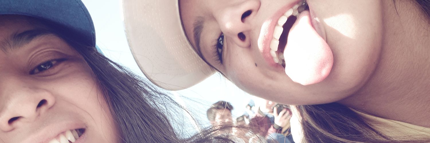 xochitlvazd's profile banner image