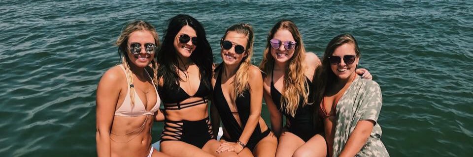 Bay_Summers's profile banner image