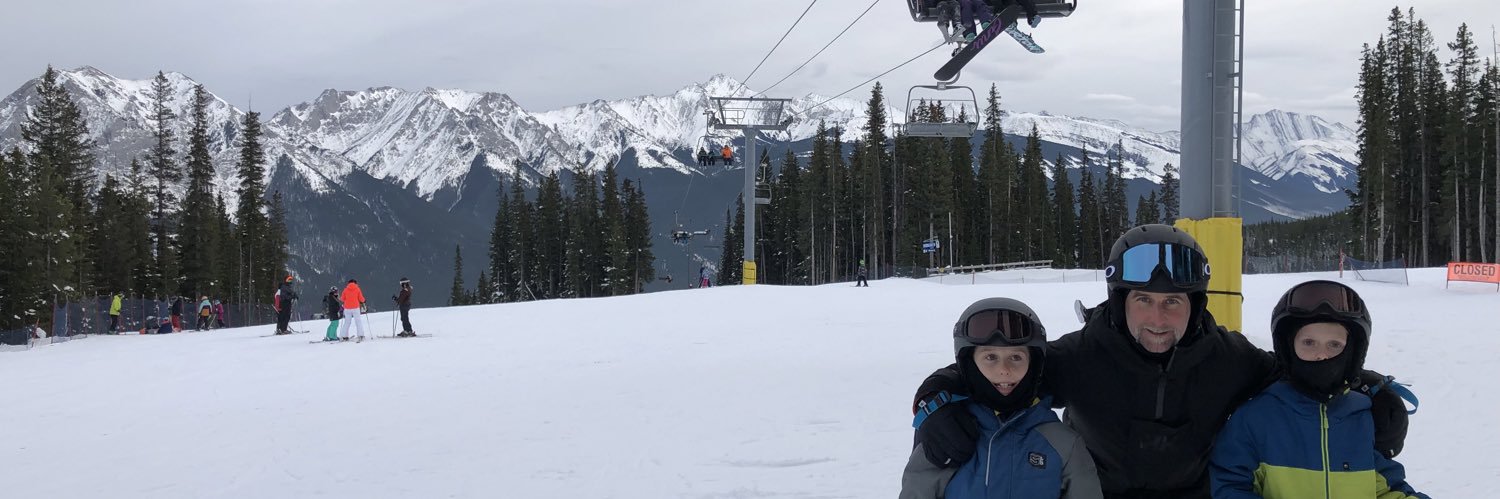 CStlo55's profile banner image