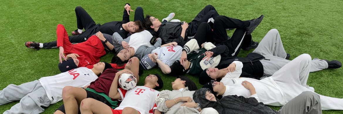 lluvrhao's profile banner image