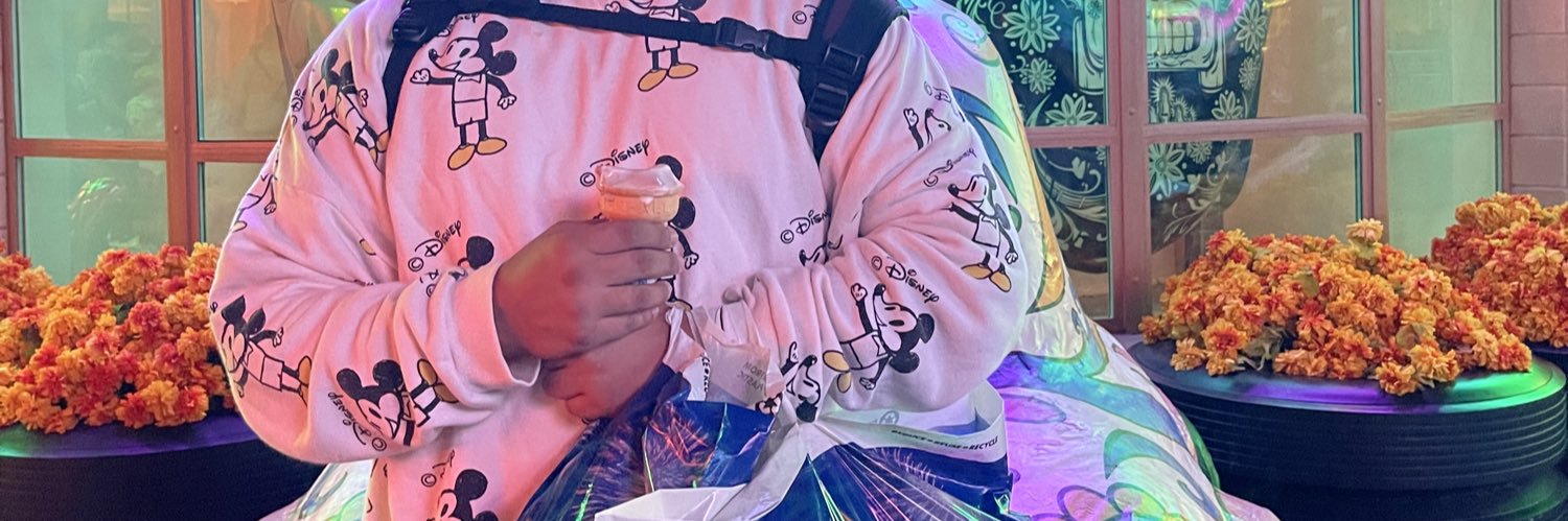 oopsimlily's profile banner image