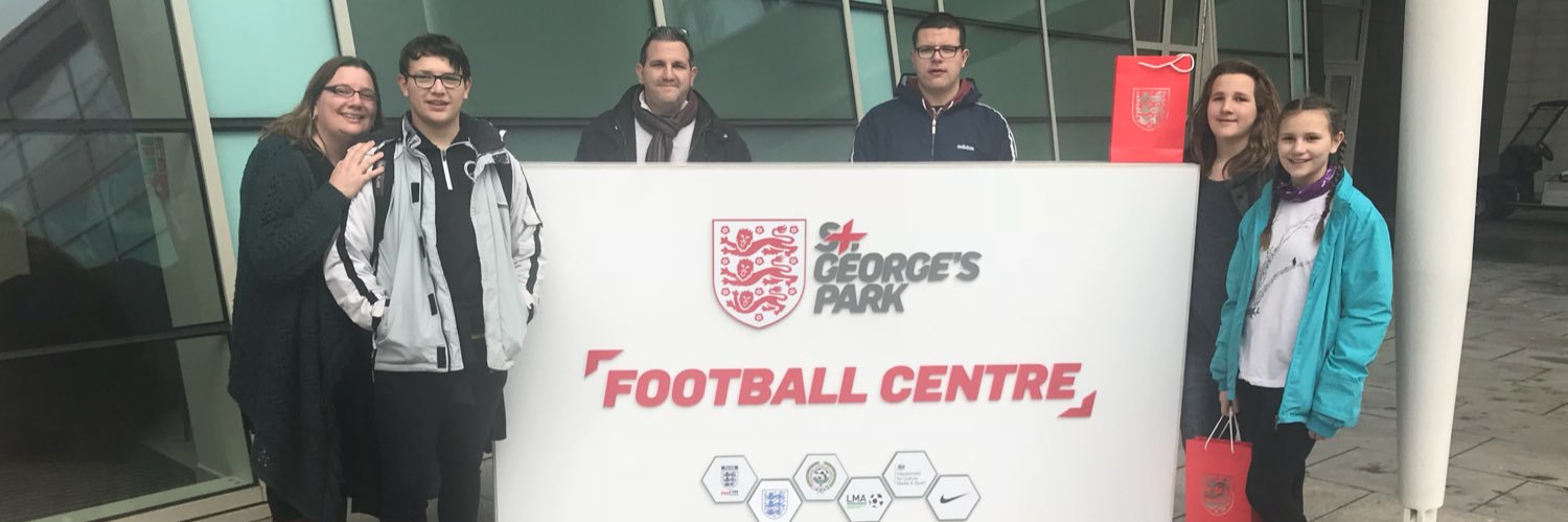 Vicky Coxhead ⫩ banner