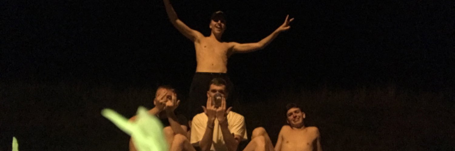 BastosLeS's profile banner image
