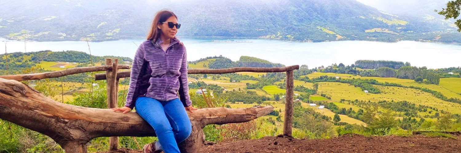 iamdaniiela_'s profile banner image