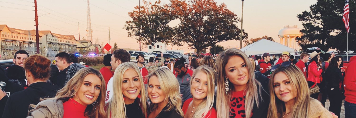 devinwallace_'s profile banner image