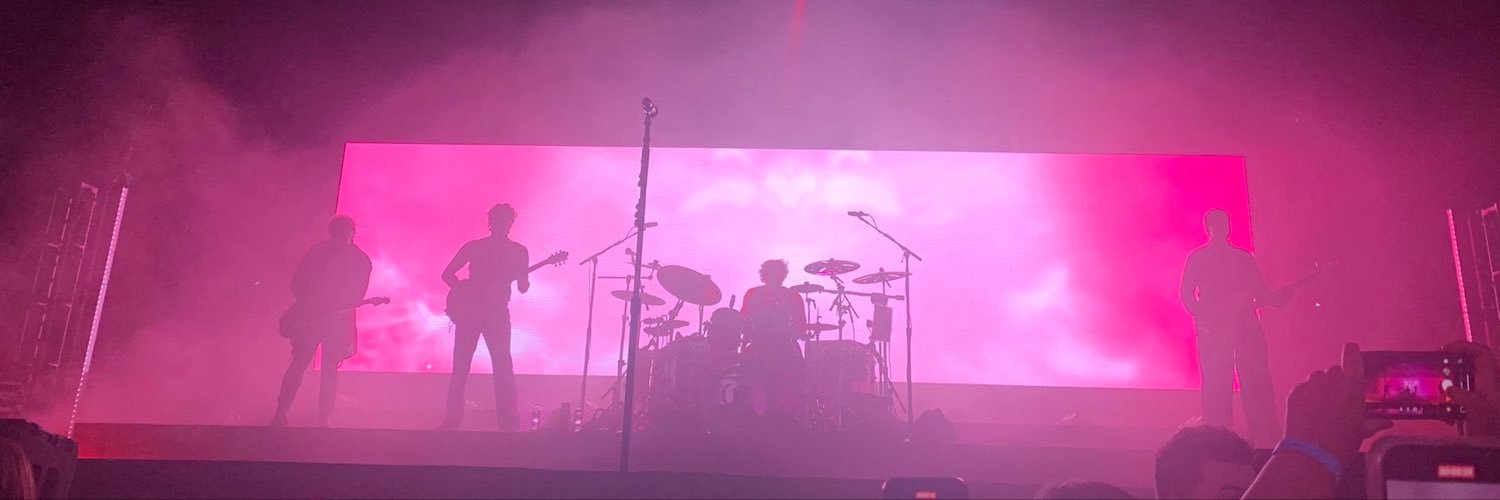 OUTERSPACECAL__'s profile banner image