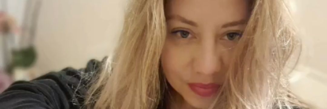 ⚓ ANDREA Bella ⚘💜 banner