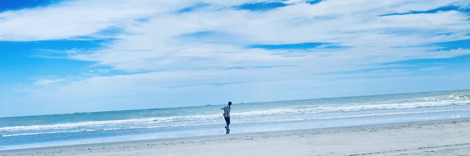 fPyhxNH8jR0dAbU's profile banner image