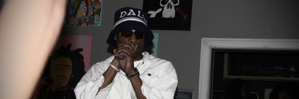 itsdoubleMM's profile banner image