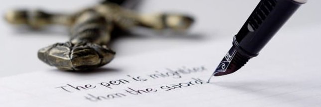 Nom De Tweet! banner