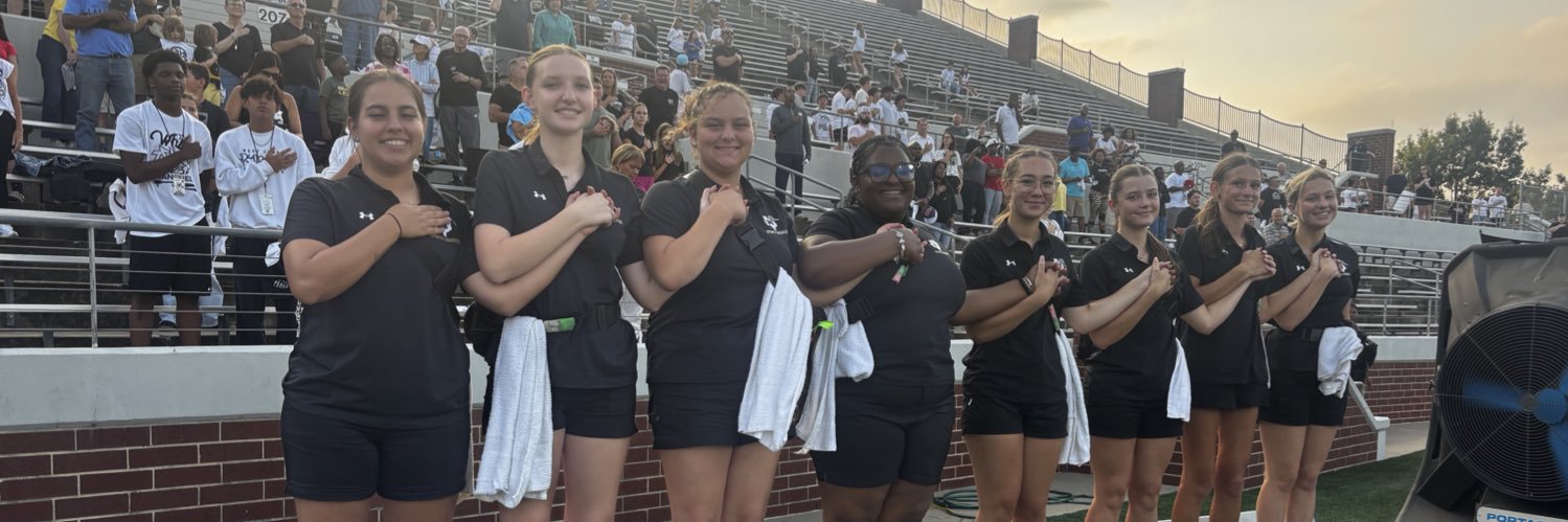 MHS Student Trainers banner