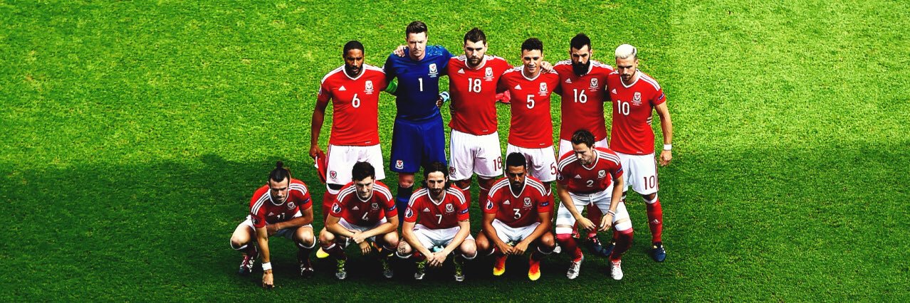 loveFoot11's profile banner image