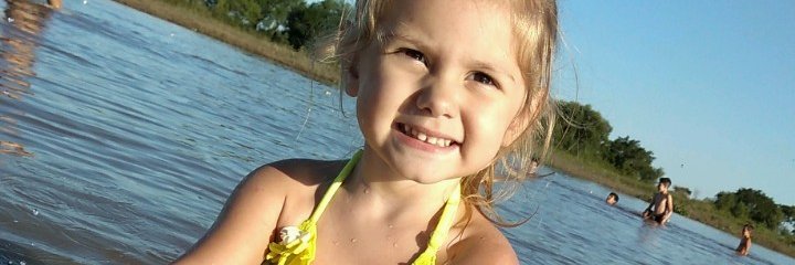 viicky_mick's profile banner image