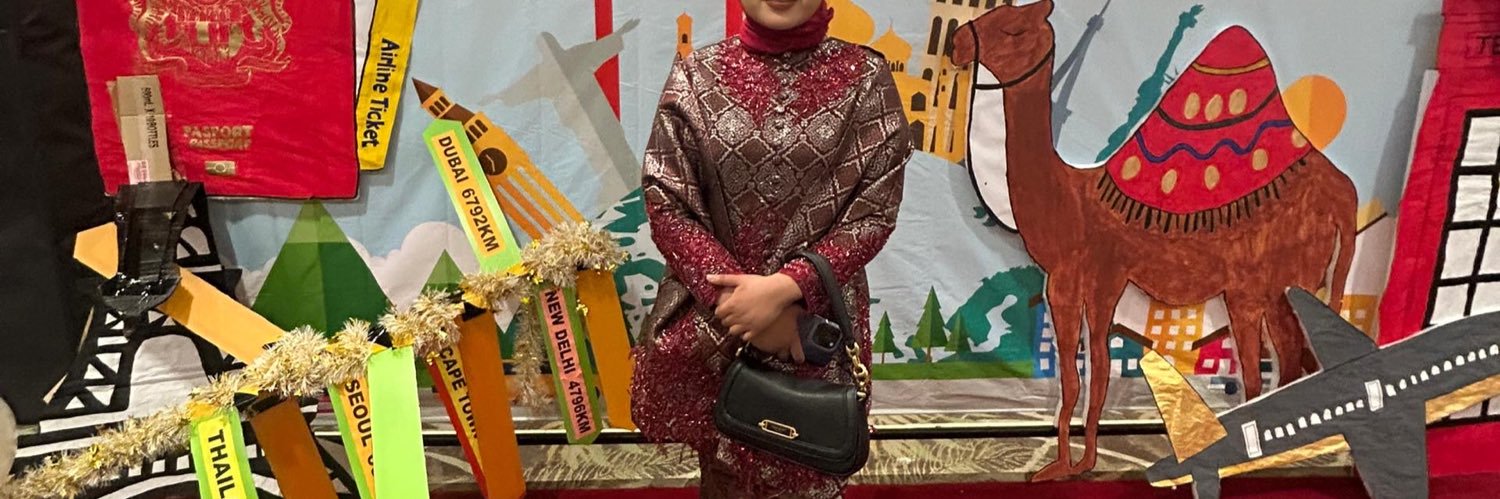 hasreennadhira's profile banner image