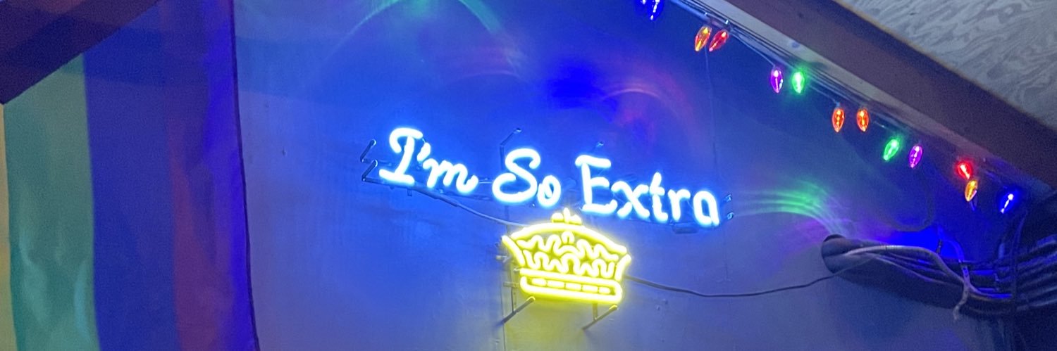 Emjeww's profile banner image